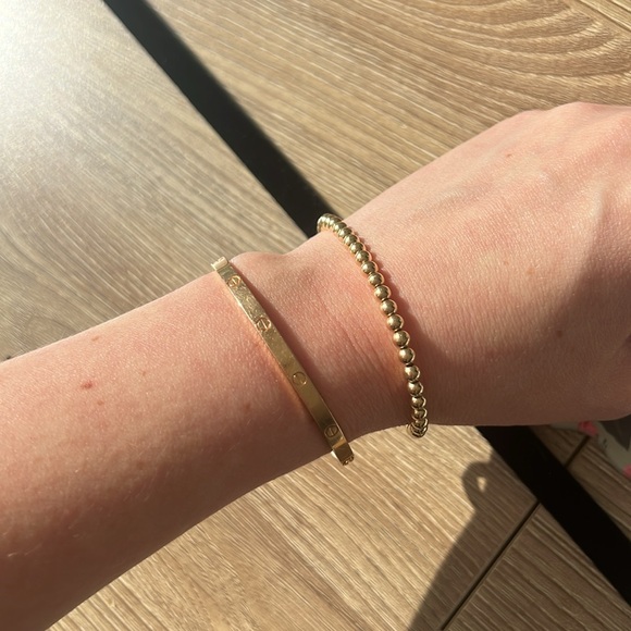 Small Cartier Love Bracelet in Rose Gold Size 16, great used condition - Picture 8 of 15